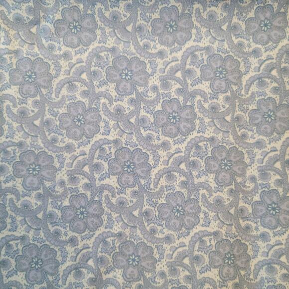 Cotton Fabric Blue Floral 1 Yard x 44" David Textiles Sewing Quilting Crafts - Picture 1 of 9